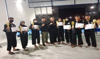 Baru Lahir, Grojogan Sewu Bawa Pulang  Piala di Ajang Kompetisi Terate Cup