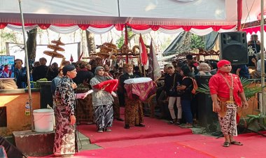 Pemkab Ngawi Gelar Tradisi Ganti Langse